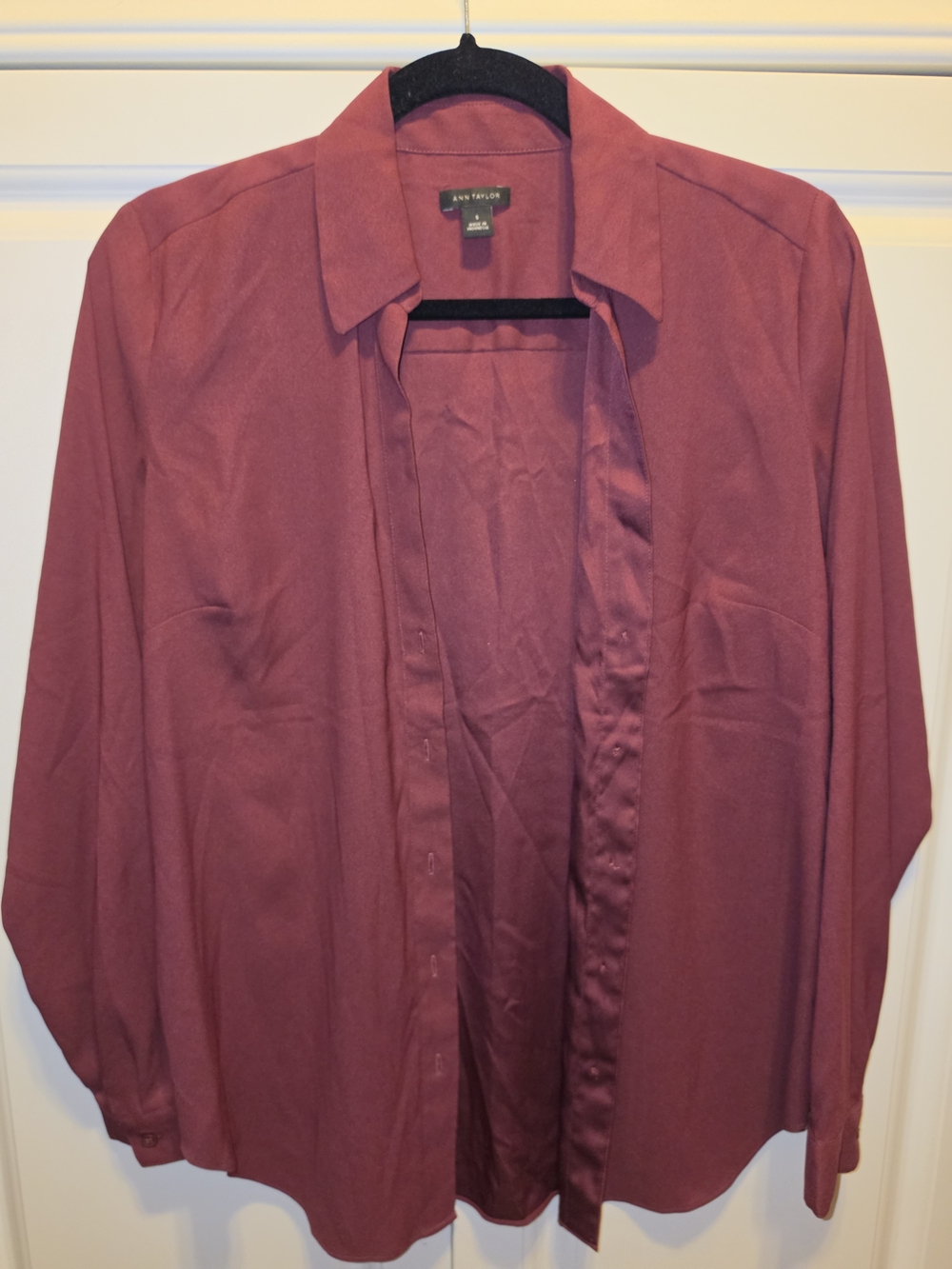 Ann Taylor Long-Sleeve Button-Up Blouse - Burgundy
